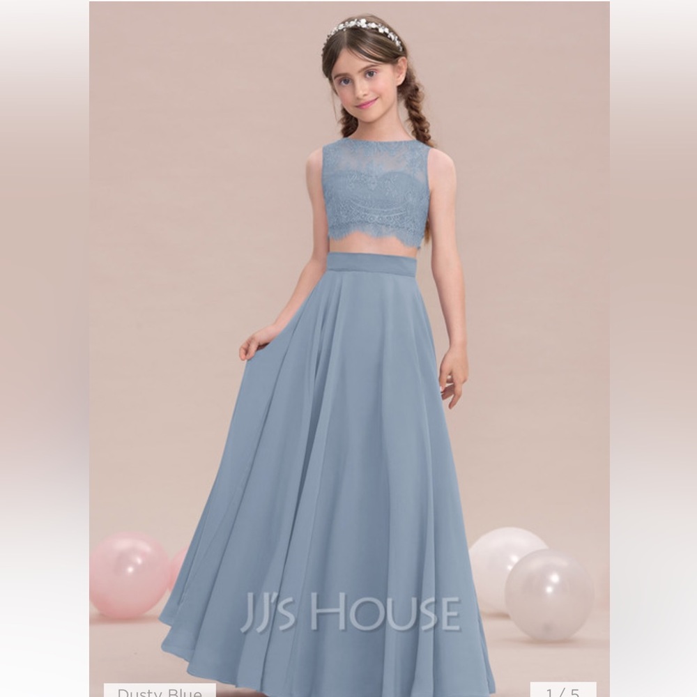 Size 14 Girls Formal Bridesmaid dress. High-neck crop top, flowy A-line chiffon